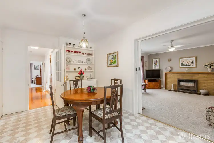 Third view of Homely house listing, 5 Martin Court, Seaholme VIC 3018