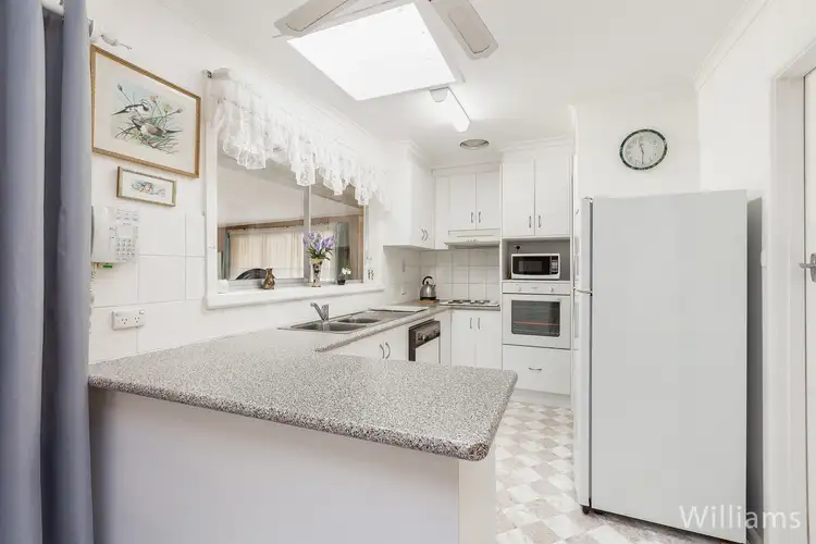 Sixth view of Homely house listing, 5 Martin Court, Seaholme VIC 3018