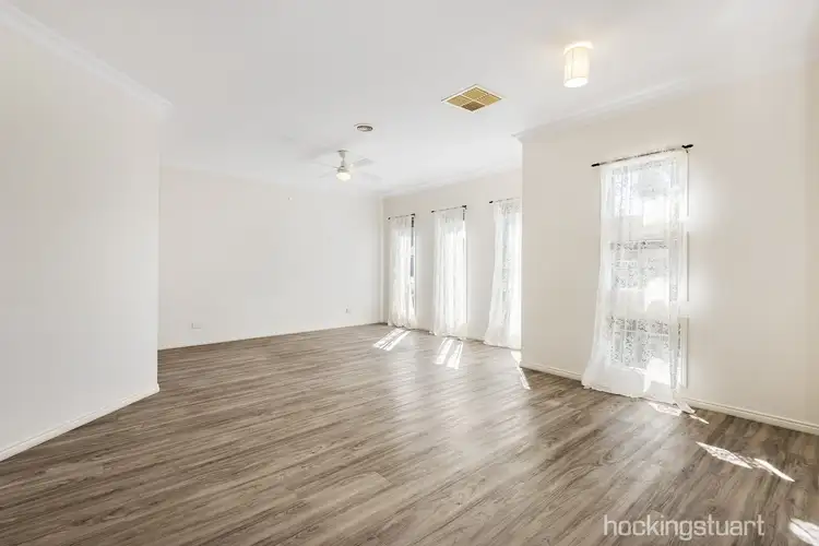 Fifth view of Homely house listing, 5 Stretton Drive, Brookfield VIC 3338
