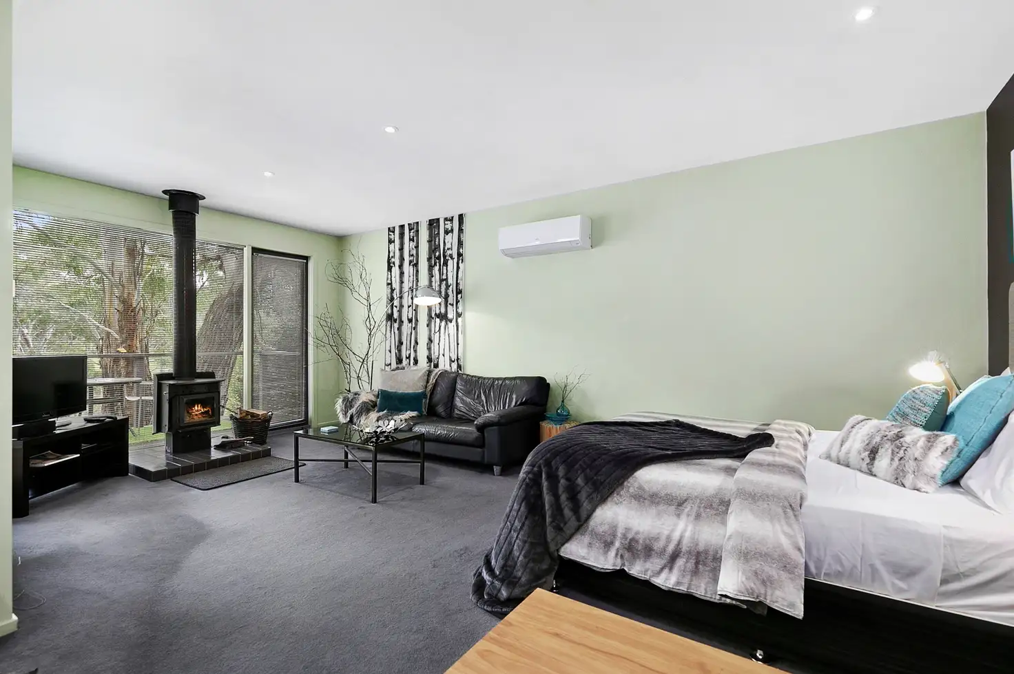 Main view of Homely house listing, 2/5 Swiss Mount Avenue, Hepburn Springs VIC 3461