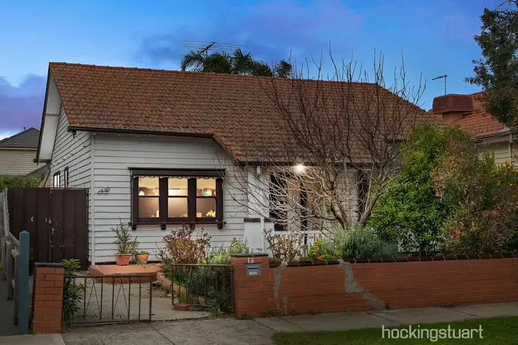 13 Fifth Avenue, Brunswick VIC 3056