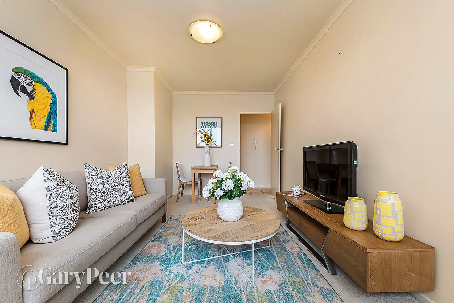 Main view of Homely apartment listing, 8/33 Toolambool Road, Carnegie VIC 3163