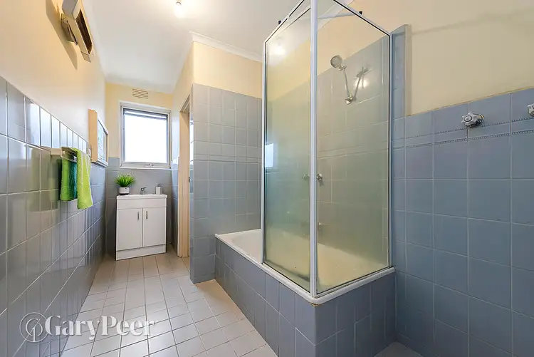 Fourth view of Homely apartment listing, 8/33 Toolambool Road, Carnegie VIC 3163