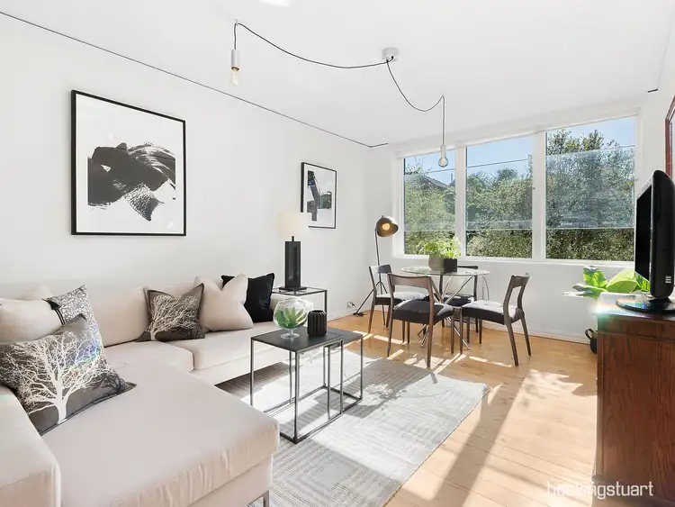 8/45 Robe Street, St Kilda VIC 3182
