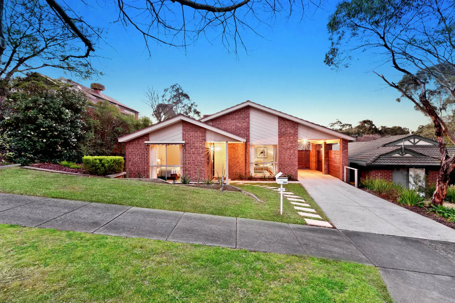 Main view of Homely house listing, 29 Lapstone Crescent, Yallambie VIC 3085