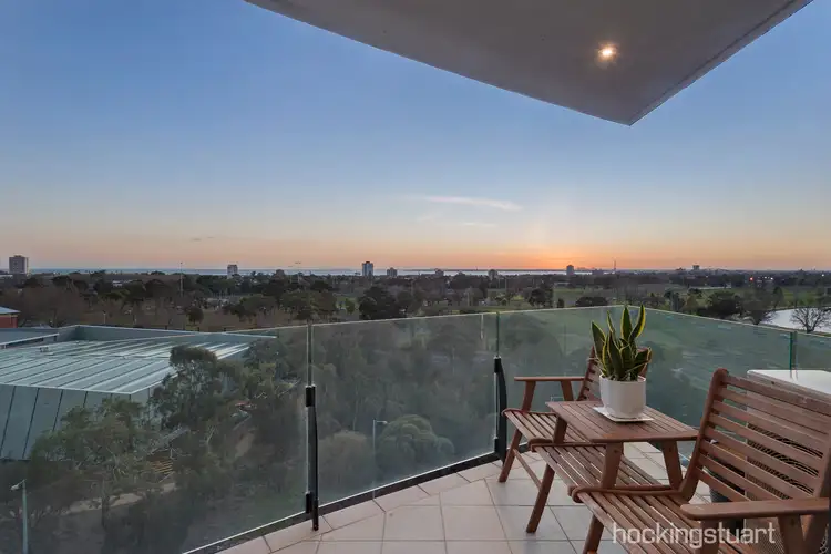 801/83 Queens Road, Melbourne VIC 3004
