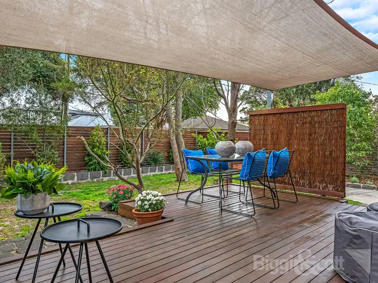 Second view of Homely townhouse listing, 1/18 North Avenue, Bentleigh VIC 3204