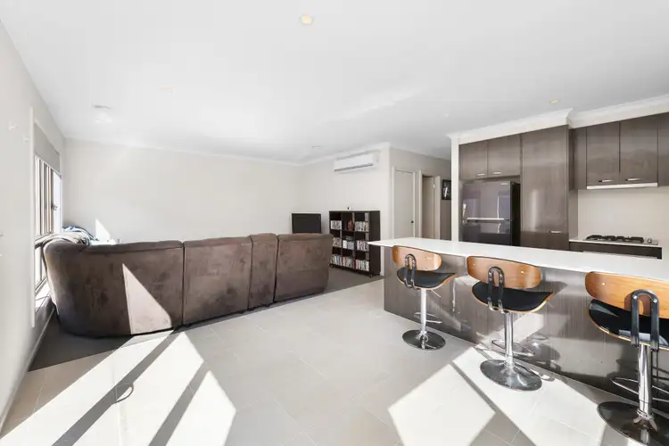 Sixth view of Homely house listing, 4 Mercury  Court, Carrum Downs VIC 3201