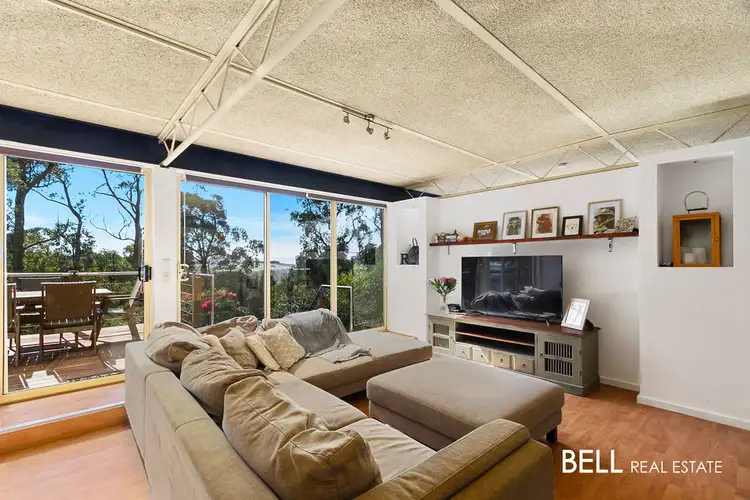49 View Hill Road, Cockatoo VIC 3781