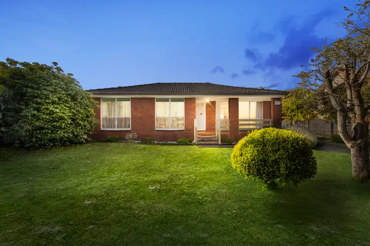 1/6 Coorabong Avenue, Rosebud VIC 3939