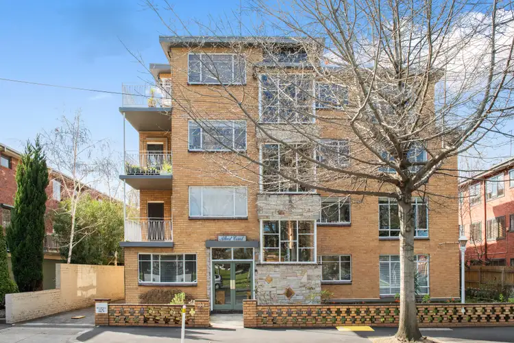 2/102 Albert Street, East Melbourne VIC 3002