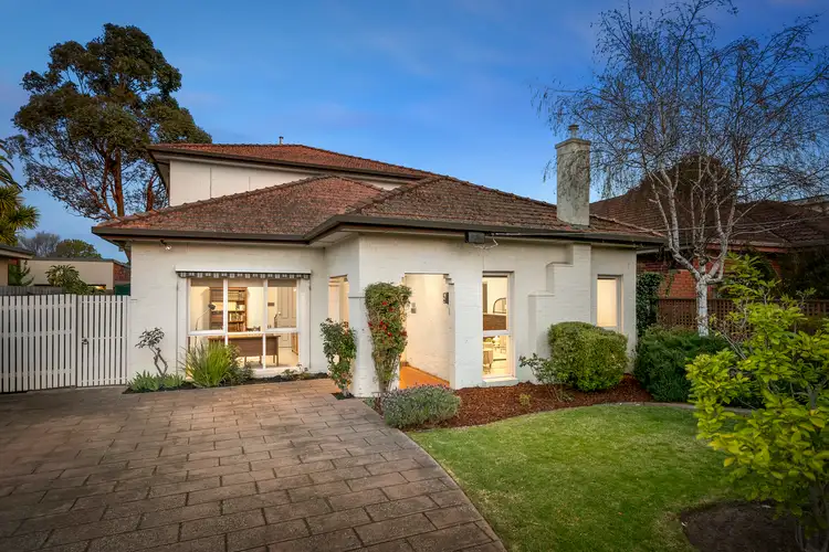 76 Orrong Crescent, Caulfield North VIC 3161