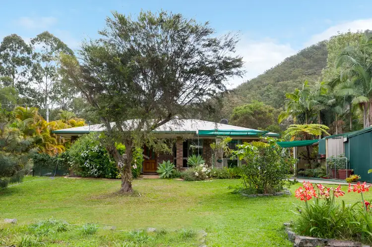 22 Carnarvon Drive, Beerwah QLD 4519