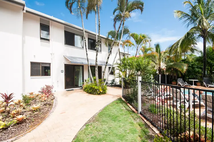 9/11 Munna Crescent, Noosaville QLD 4566