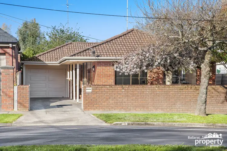 10 Burnbank Street, Lake Wendouree VIC 3350