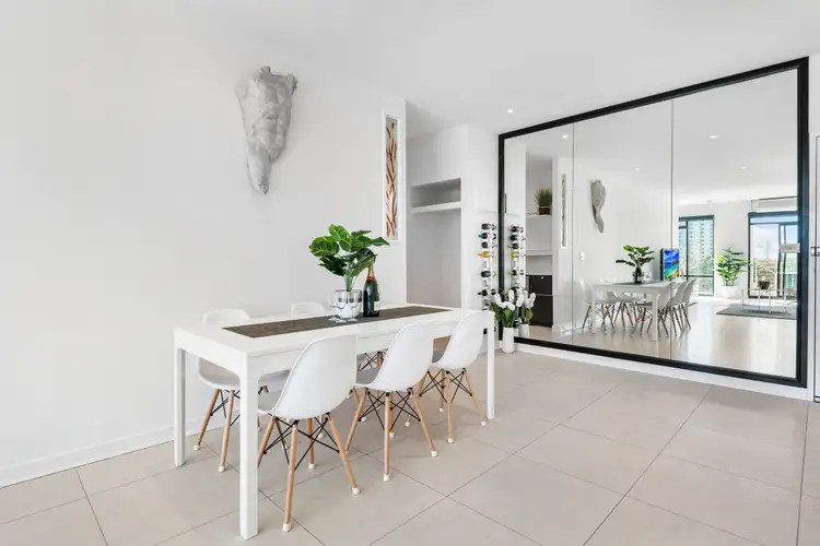Third view of Homely apartment listing, 18/1 St Kilda Road, St Kilda VIC 3182