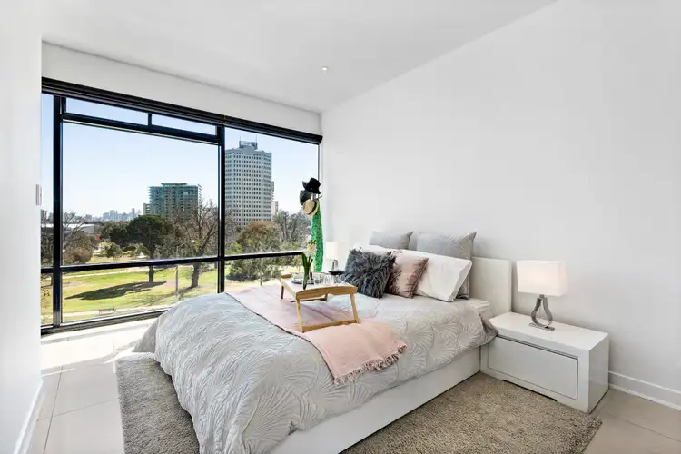 Fifth view of Homely apartment listing, 18/1 St Kilda Road, St Kilda VIC 3182