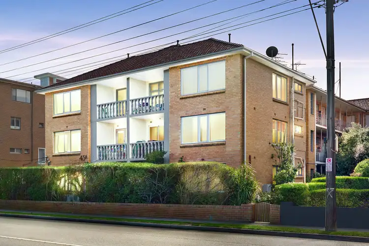 Second view of Homely apartment listing, 8/45A Ormond Esplanade, Elwood VIC 3184