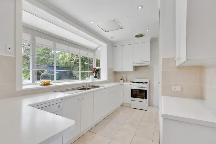 Sixth view of Homely house listing, 4 Redbourne Avenue, Mount Eliza VIC 3930