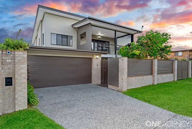 39 Knight Street, Redcliffe QLD 4020