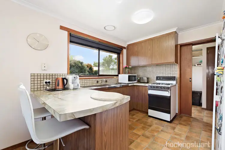 Fourth view of Homely house listing, 2 Samann Court, Mount Clear VIC 3350