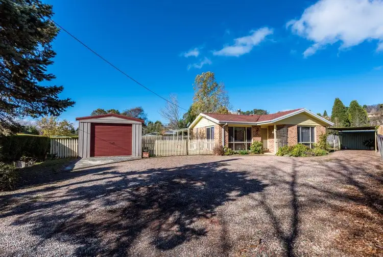 Second view of Homely house listing, 4 Twickenham Place, Moss Vale NSW 2577