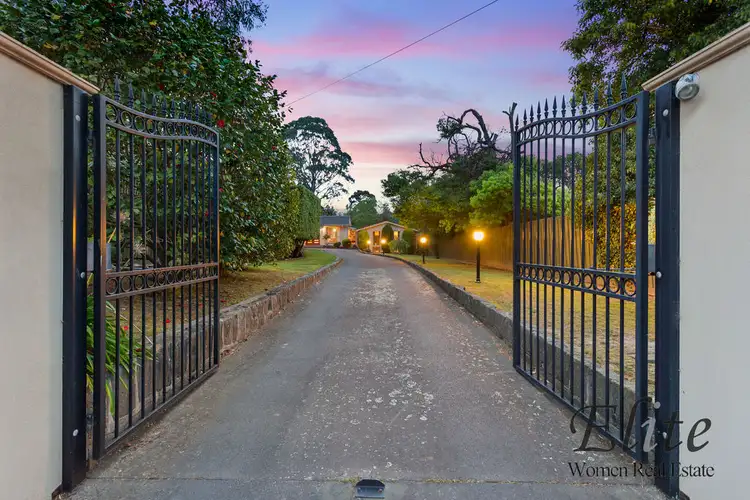 74 Lake Road, Blackburn VIC 3130