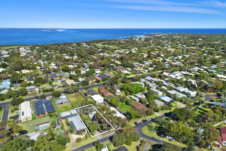 5 Hollywood Boulevard, Point Lonsdale VIC 3225