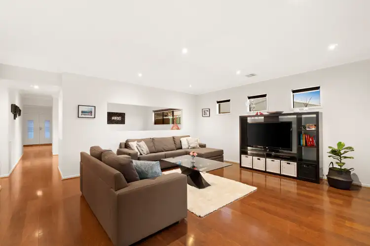 Second view of Homely house listing, 7 Hicus Drive, Doreen VIC 3754