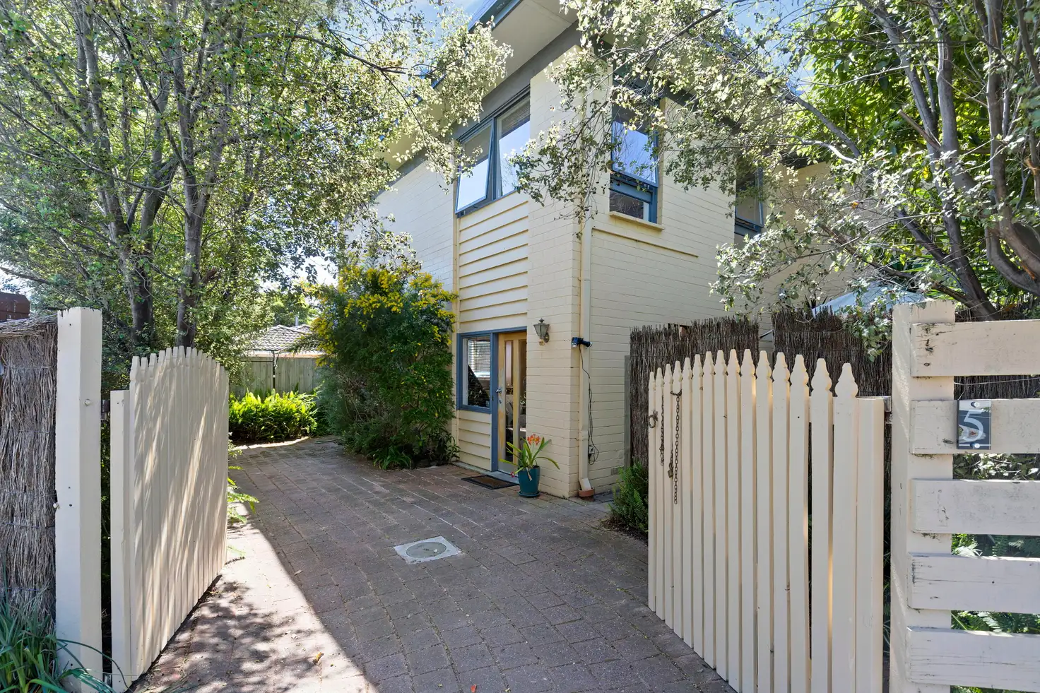 Main view of Homely townhouse listing, 5/168 Canadian Bay Road, Mount Eliza VIC 3930
