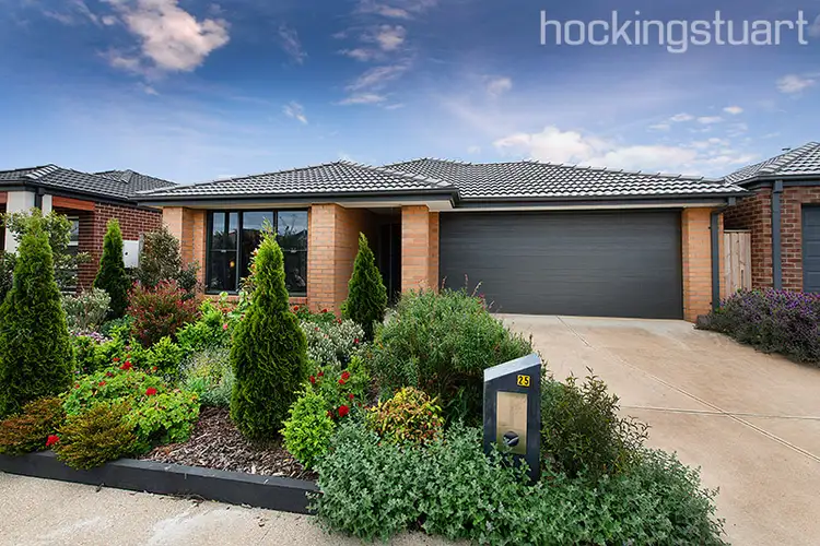 25 Naomi Street, Pakenham VIC 3810