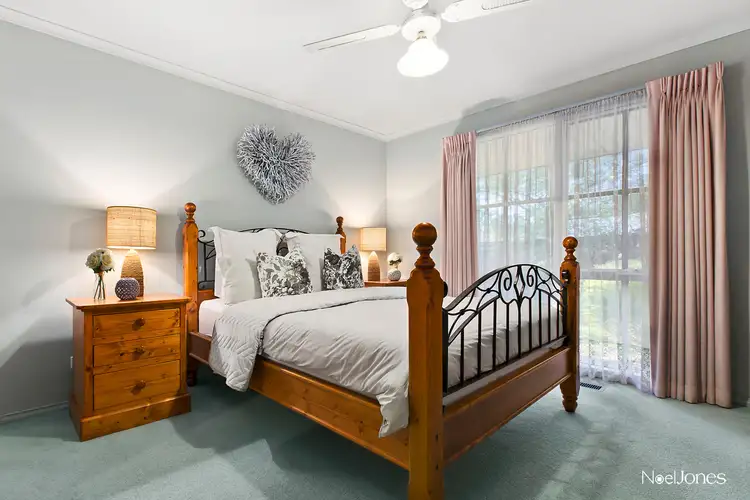 Sixth view of Homely house listing, 10 Devira Court, Rowville VIC 3178