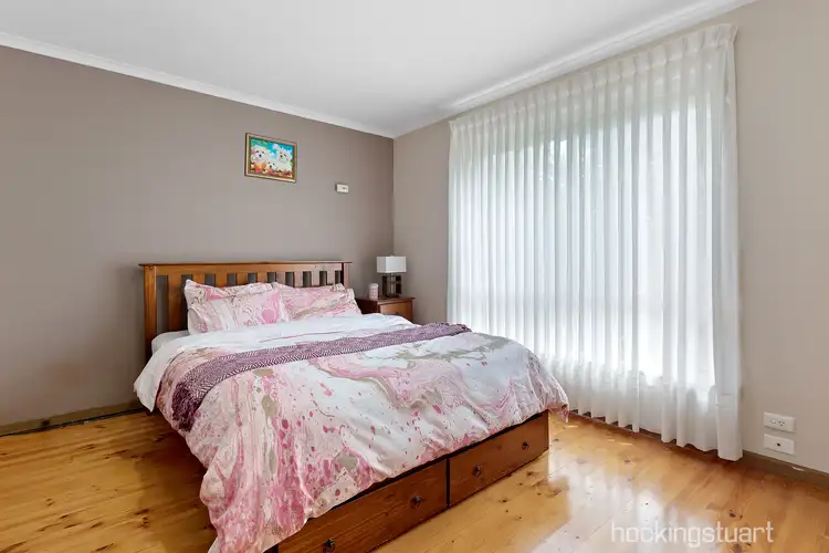 Fifth view of Homely house listing, 2 Von Nida Court, Mill Park VIC 3082
