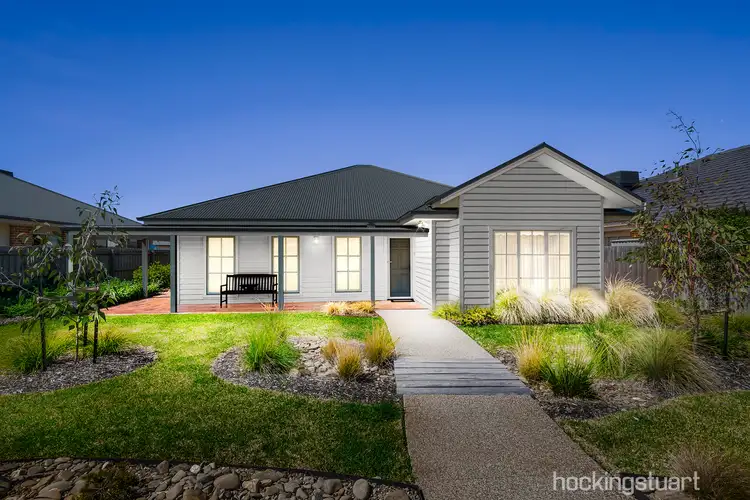32 Bendigo Drive, Eynesbury VIC 3338