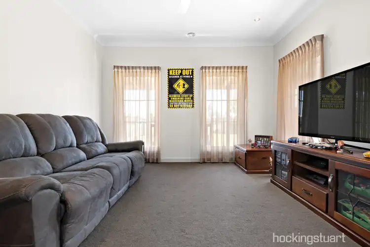 Second view of Homely house listing, 32 Bendigo Drive, Eynesbury VIC 3338