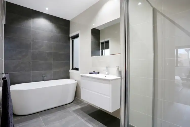 Sixth view of Homely townhouse listing, 4 Galbraith Close, Strathmore VIC 3041