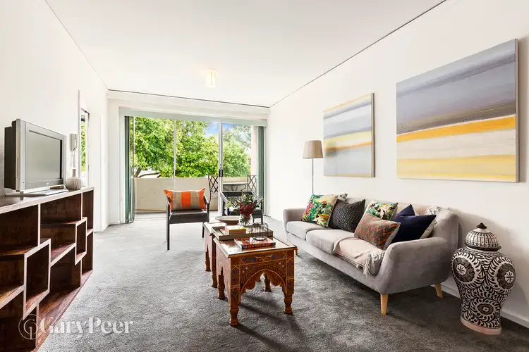 2/2 Edith Street, Caulfield North VIC 3161