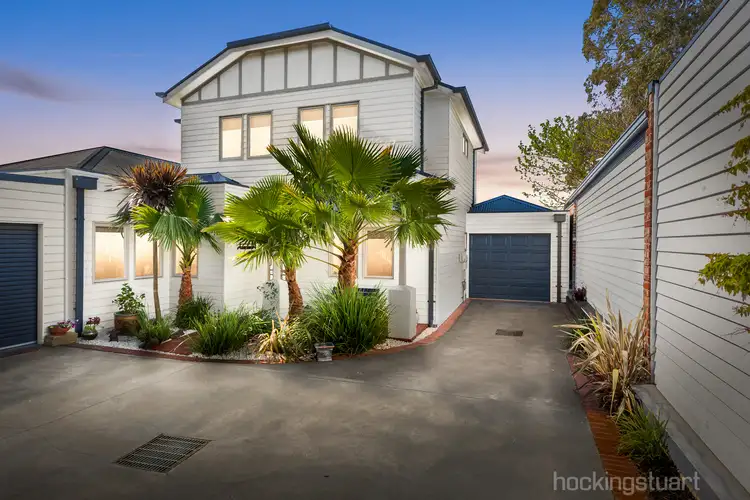 2/155 Kangaroo Road, Hughesdale VIC 3166