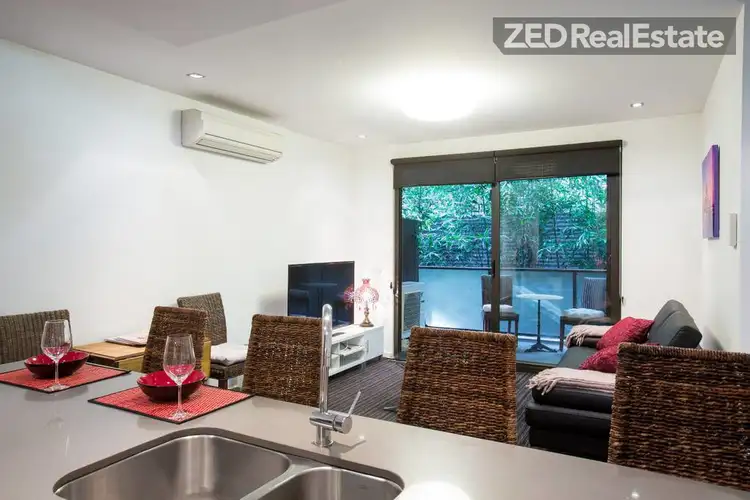 Third view of Homely apartment listing, 22/17 Robe Street, St Kilda VIC 3182