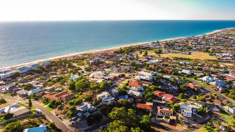 Fifth view of Homely house listing, 20 Sunningdale Street, South Bunbury WA 6230