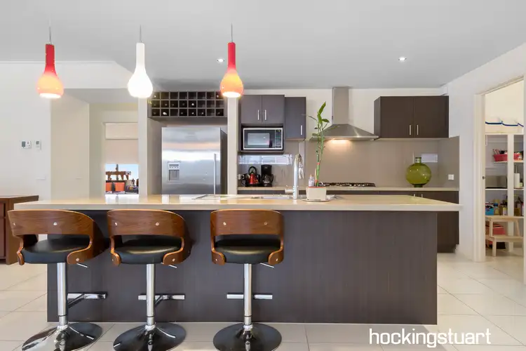Second view of Homely house listing, 2 Edenhope Place, Eynesbury VIC 3338