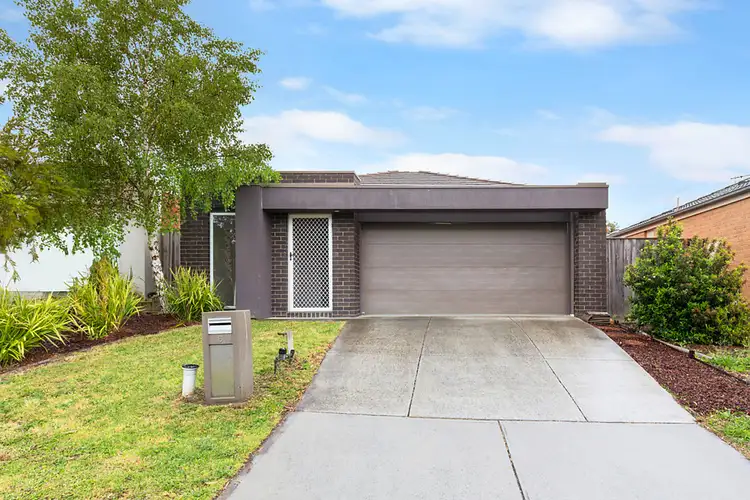 6 Herbert Street, Pakenham VIC 3810