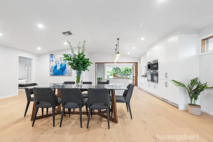 70 Roborough Avenue, Mount Eliza VIC 3930