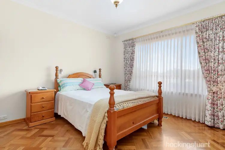 Fifth view of Homely house listing, 2 Peter Court, Lalor VIC 3075