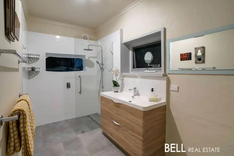 Sixth view of Homely house listing, 4 Bridgewater Road, Seville East VIC 3139