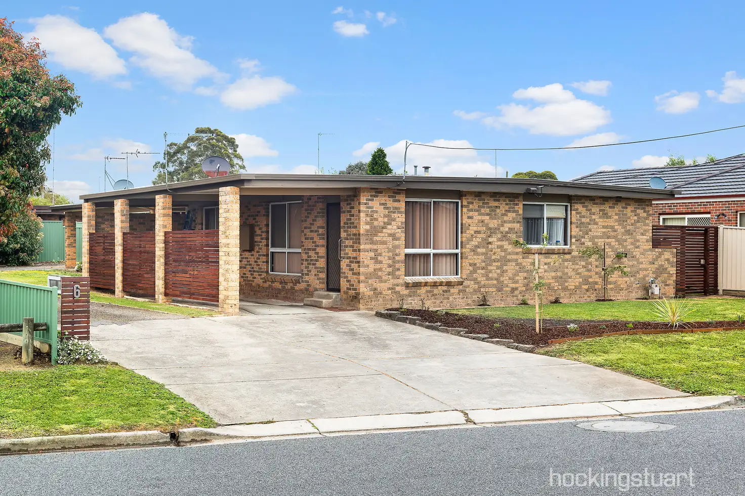 Main view of Homely unit listing, 1-3/6 Rowan Parade, Wendouree VIC 3355