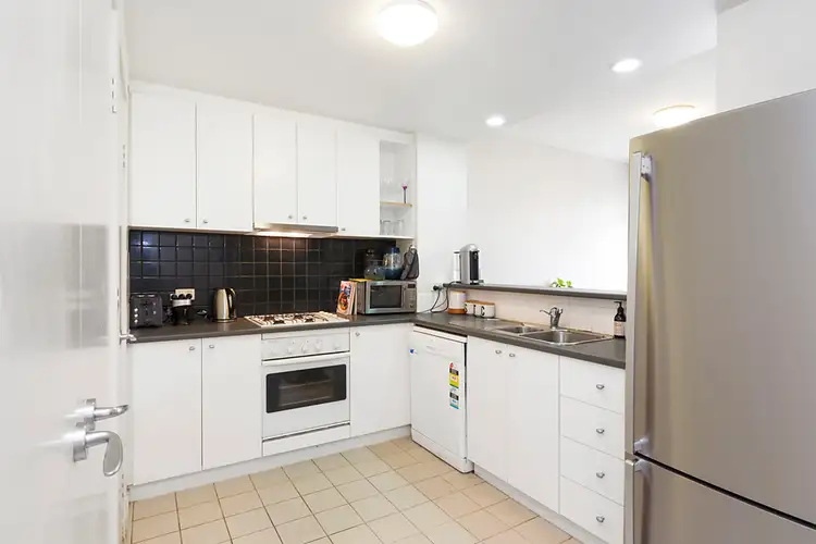 Third view of Homely apartment listing, 27/65-69 Riversdale Road, Hawthorn VIC 3122