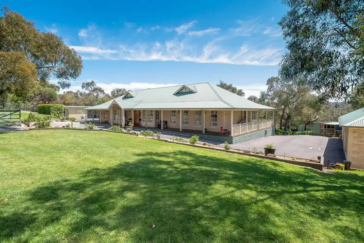 17 Courtneys Road, Belgrave South VIC 3160