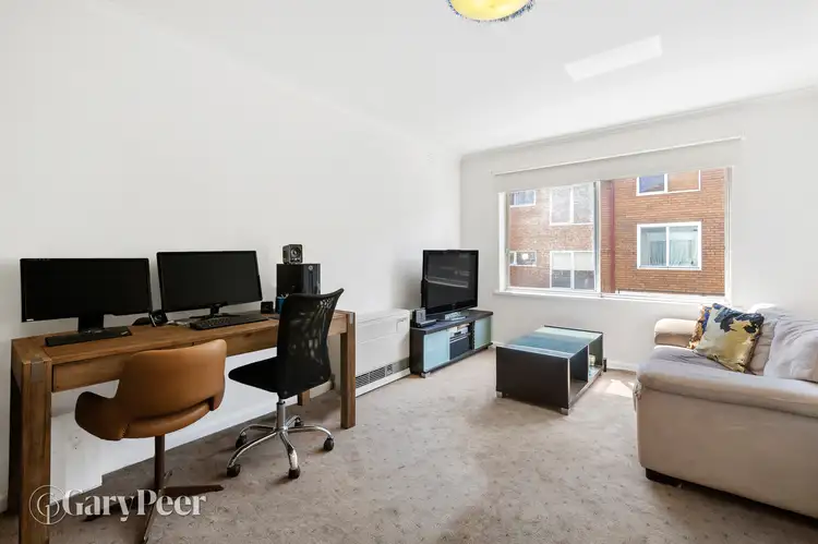 13/211 Hotham Street, Elsternwick VIC 3185