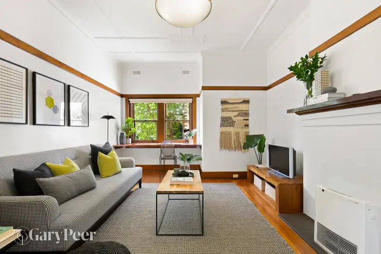 10/1a Hawsleigh Avenue, St Kilda East VIC 3183